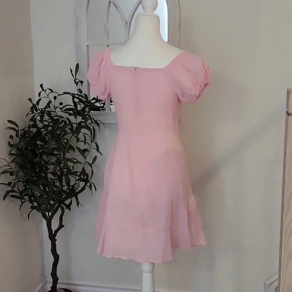 Pink Dress - Picture 3 of 3